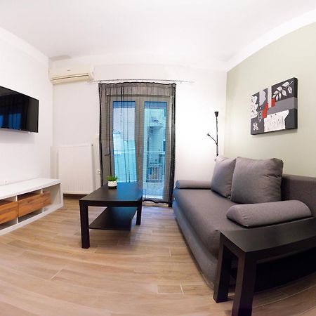 C.6 Ploumeria #City_Center Thessaloníki Luaran gambar